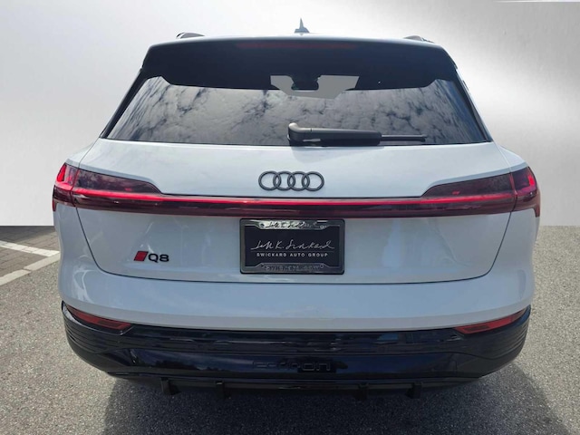 2024 Audi Q8 e-tron
