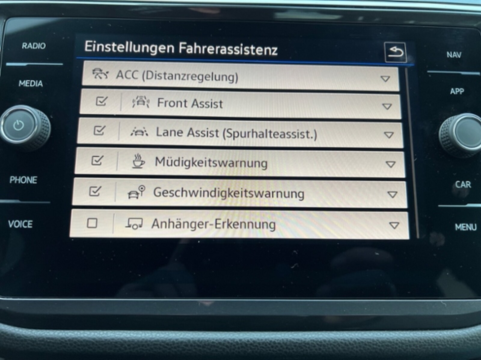 Volkswagen Tiguan Allspace – Bild 17