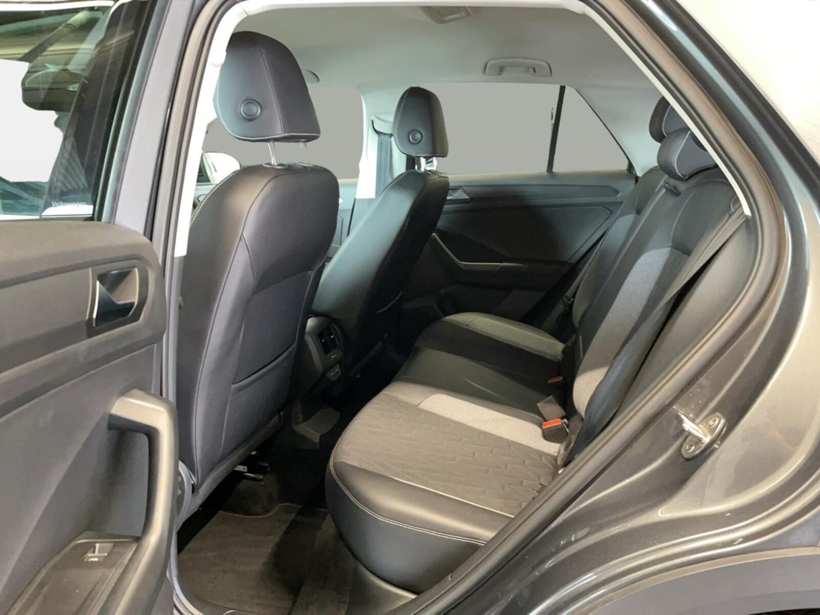 Volkswagen T-Roc – Bild 11