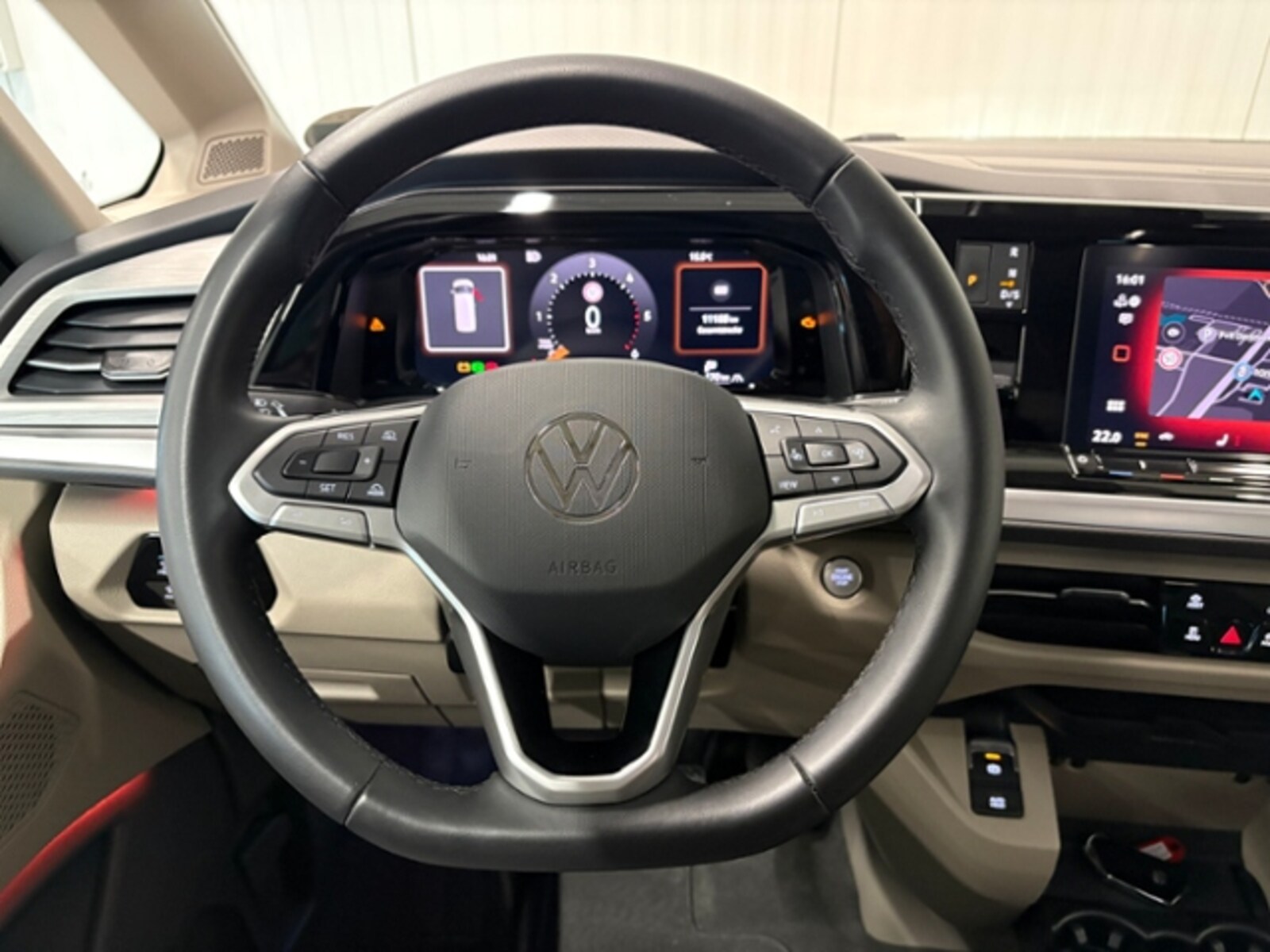 Volkswagen Multivan Langversion – Bild 13