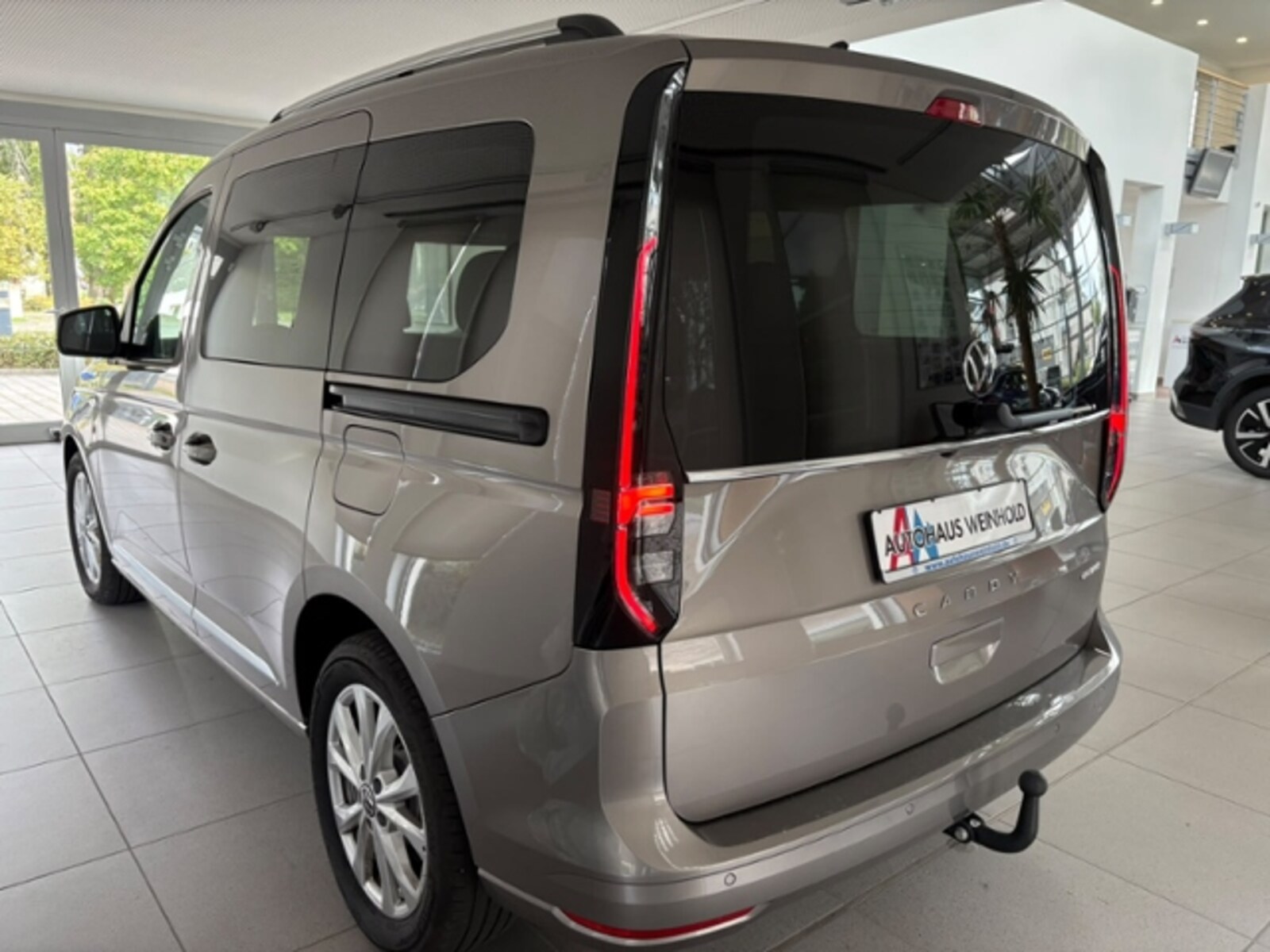 Volkswagen Caddy – Bild 8
