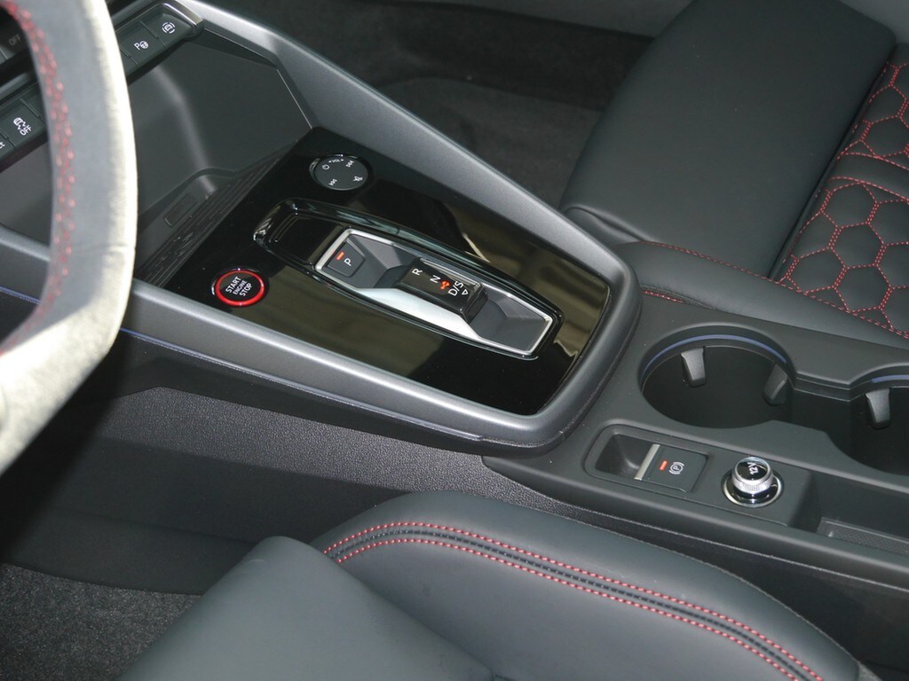 Image about Audi RS 3 Sportback RS 3 Sportback 294(400) kW(PS) S tronic