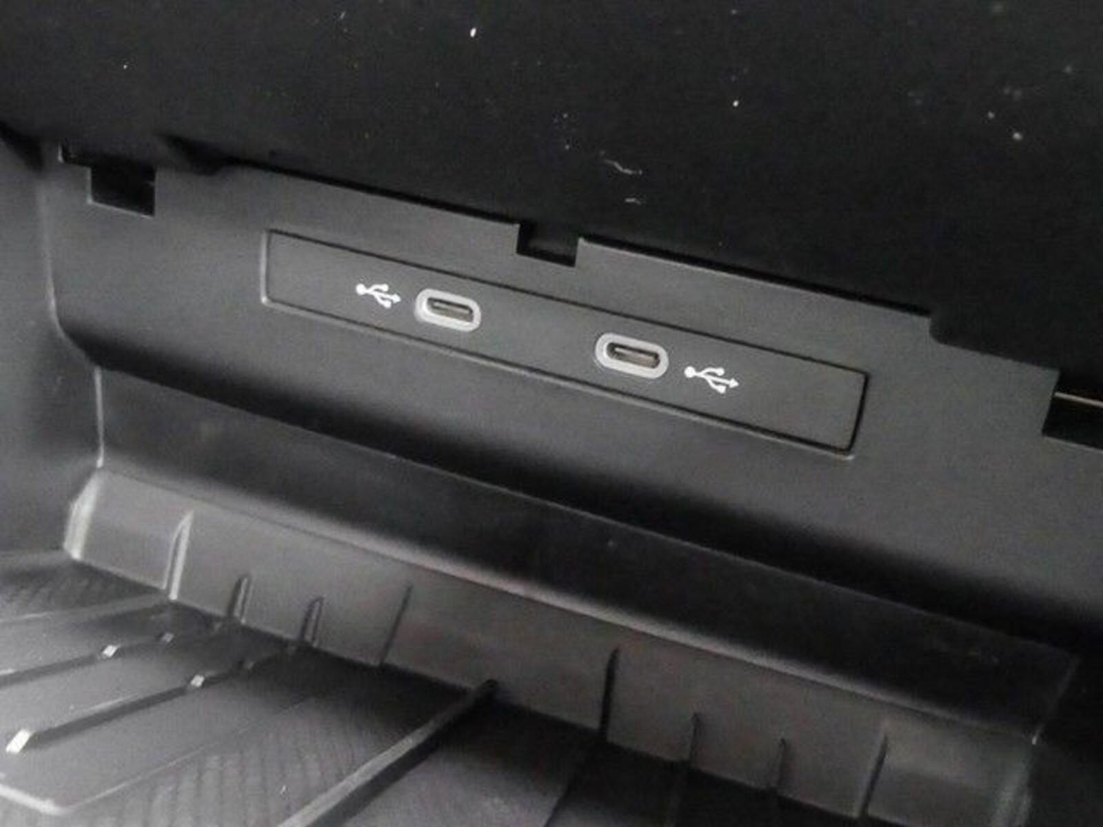 Volkswagen Tiguan – Bild 22