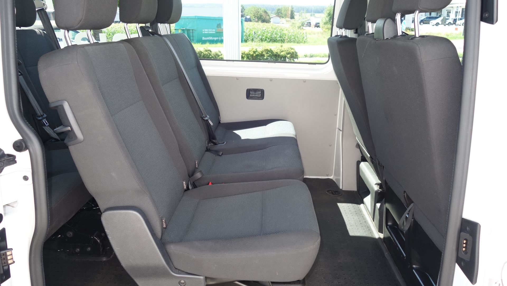 Volkswagen T6 Transporter Kombi langer Radstand
