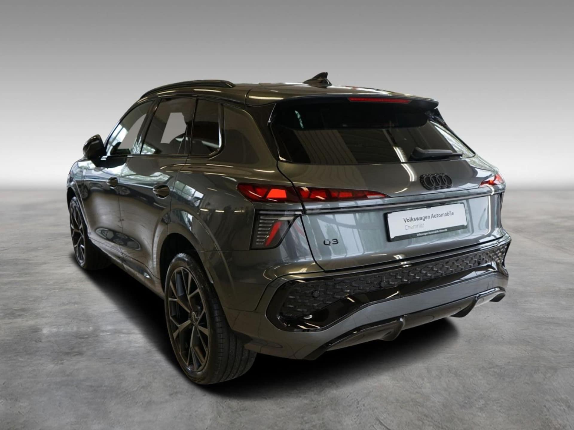Audi Q3 SUV e-hybrid