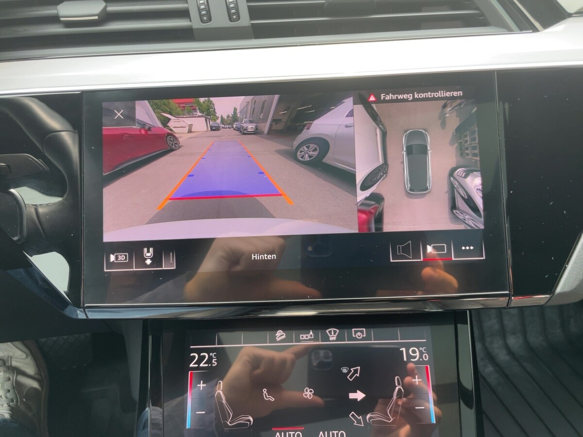 Image about Audi e-tron advanced 55 quattro