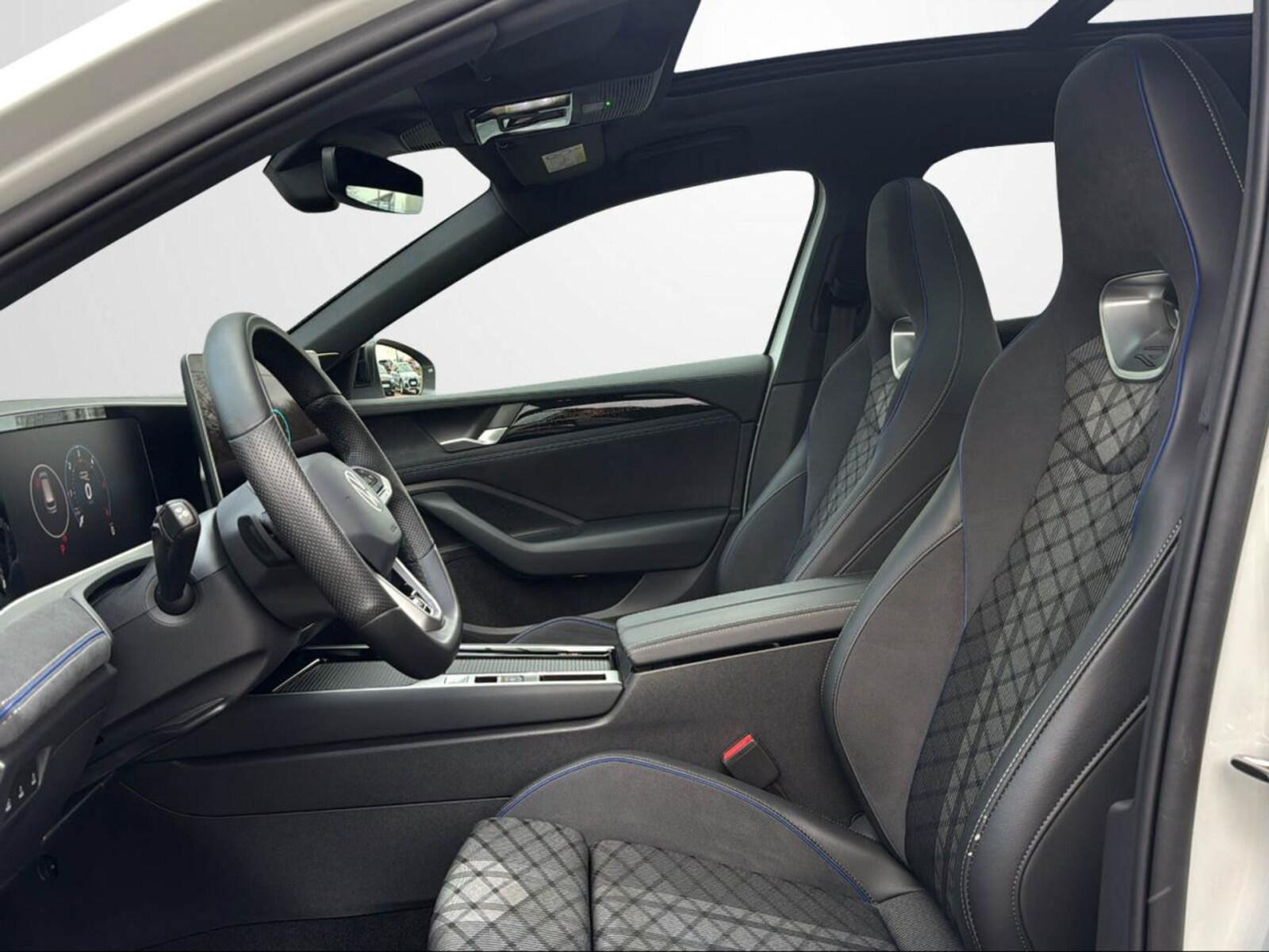 Volkswagen Passat – Bild 9
