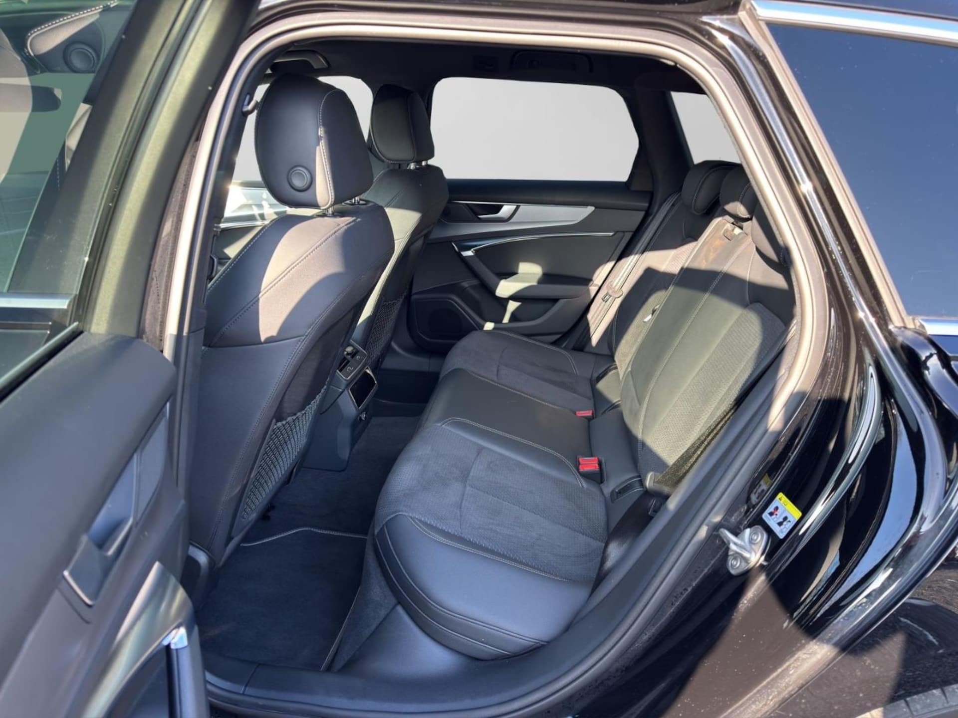 Audi S6 Avant