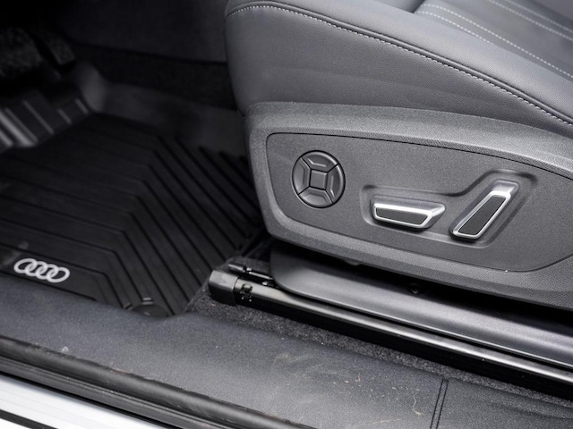 2026 Audi Q3 Base - Photo 10