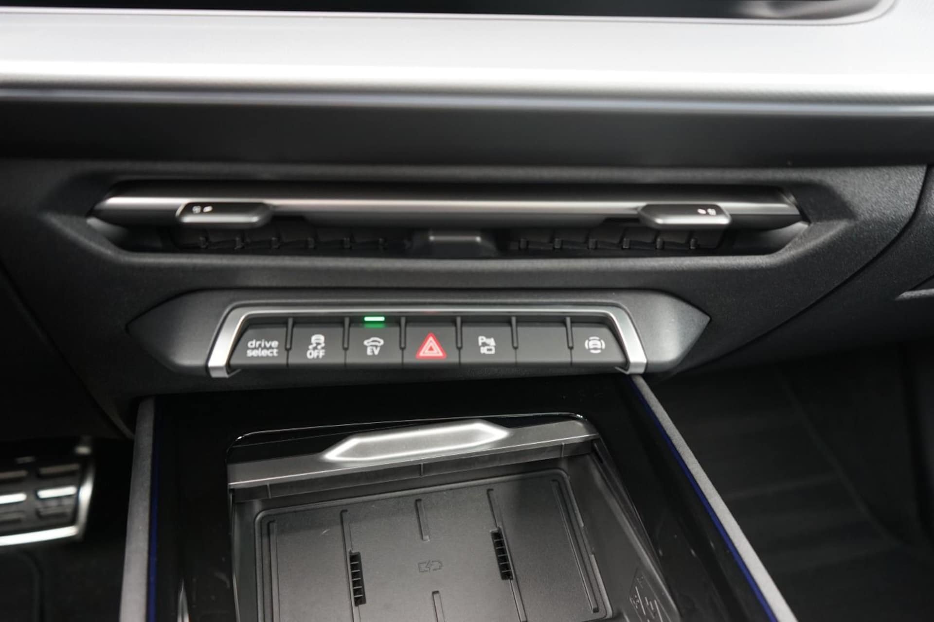 Audi Q3 SUV e-hybrid