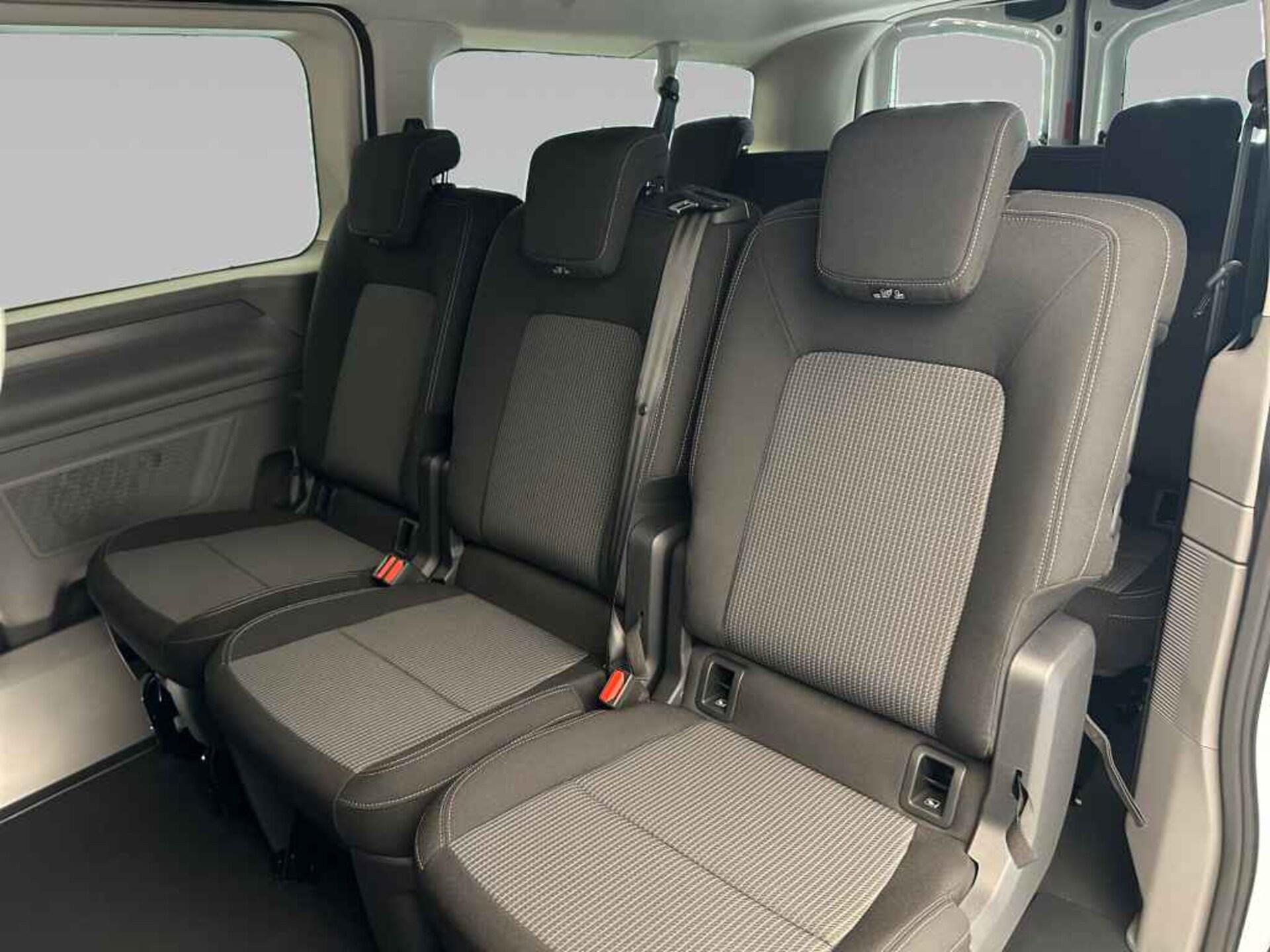 Volkswagen e-Caravelle Langer Radstand