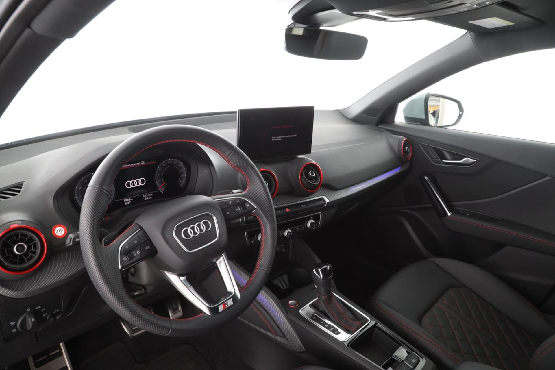 Audi SQ2