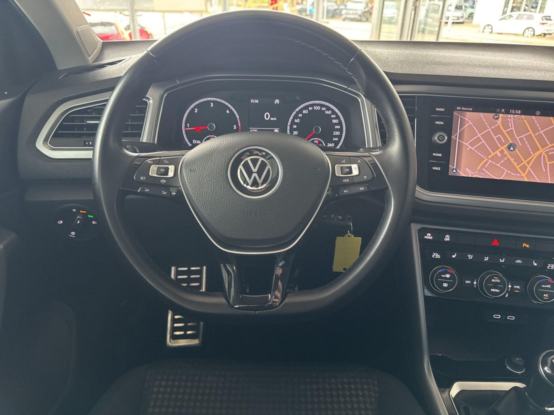 Volkswagen T-Roc Active