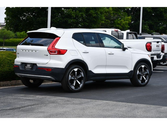 2021 Volvo XC40