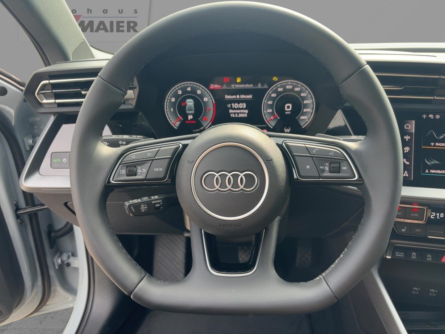 Bild über Audi A3 Limousine advanced 35 TFSI S tronic - für weitere Informationen kontaktieren Sie den Audi Partner