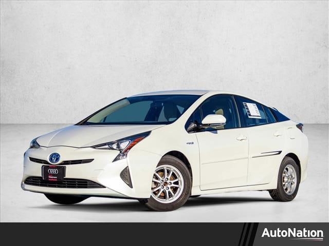 2016 Toyota Prius Three
