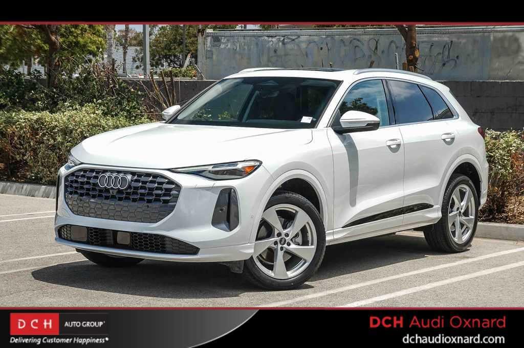 2025 Audi Q5 40 Premium Plus's photo