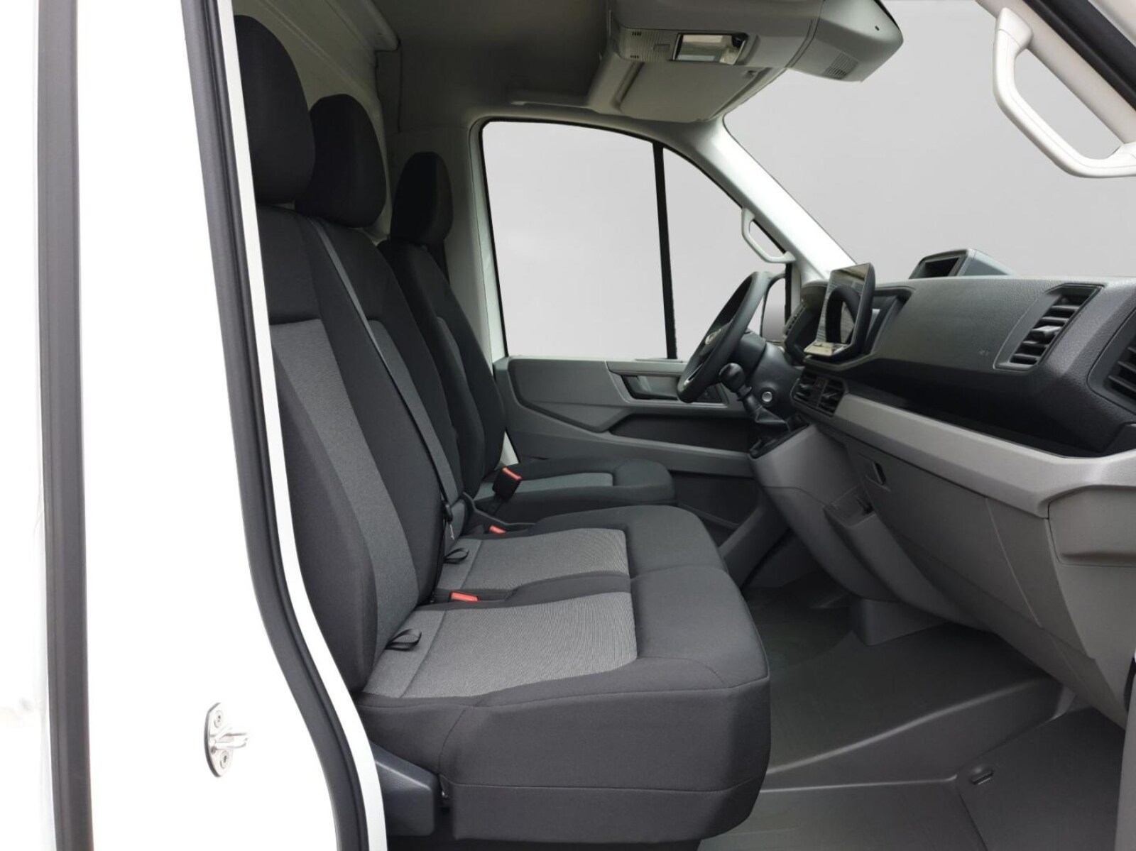 Volkswagen Crafter Einzelkabine mittlerer Radstand – Bild 3