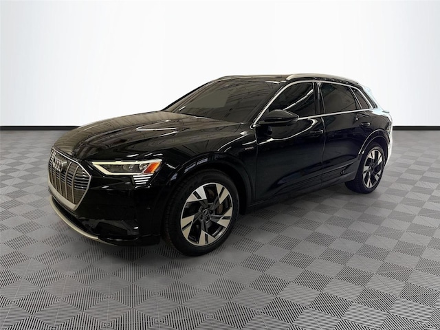 2022 Audi e-tron
