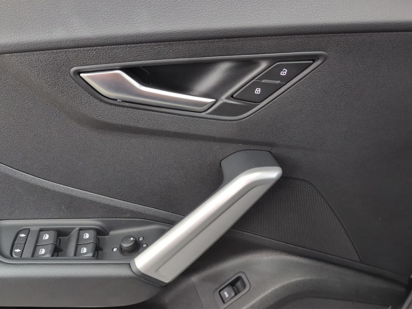 Bild über Audi Q2 advanced 35 TFSI Schaltgetriebe - für weitere Informationen kontaktieren Sie den Audi Partner