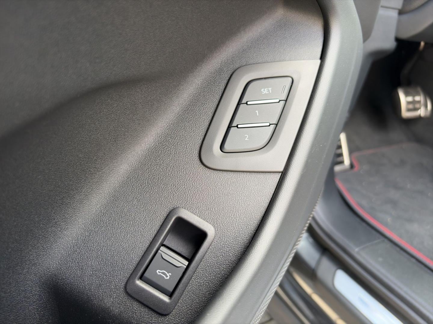 Bild über Audi Q7 SUV TDI quattro 220 kW tiptronic - für weitere Informationen kontaktieren Sie den Audi Partner