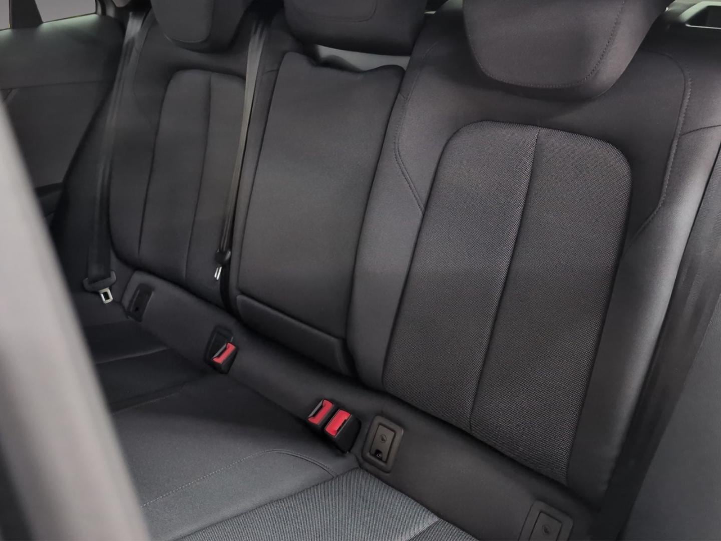 Bild über Audi Q2 advanced 35 TFSI Schaltgetriebe - für weitere Informationen kontaktieren Sie den Audi Partner