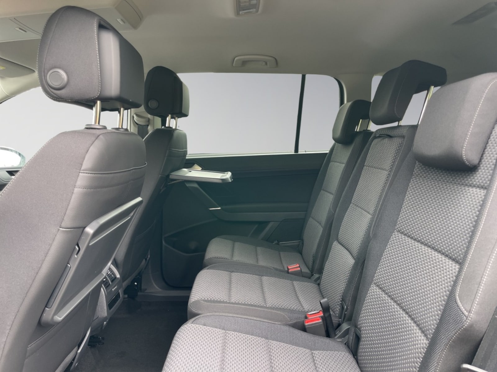 Volkswagen Touran – Bild 10