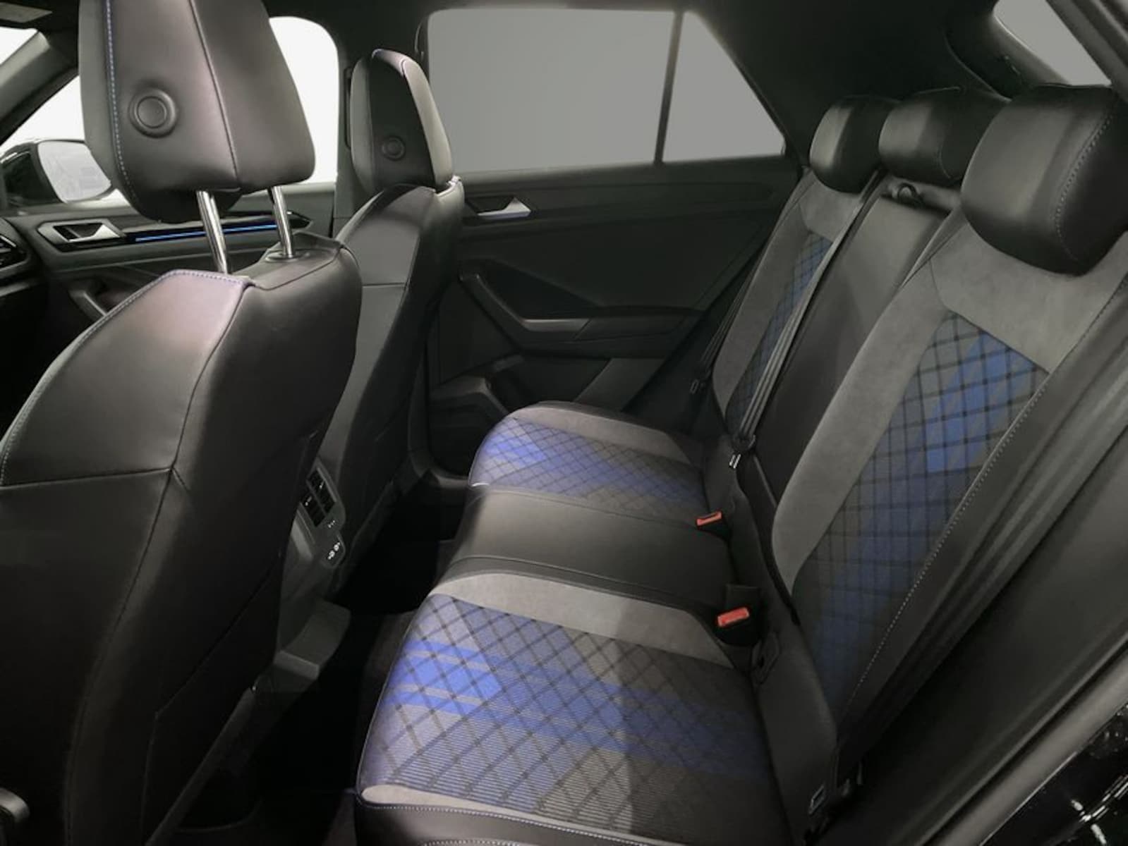 Volkswagen T-Roc – Bild 8