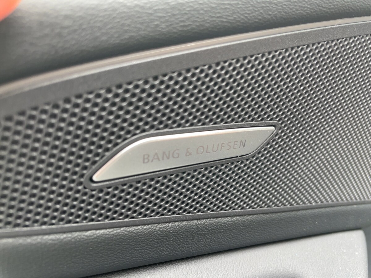 Image about Audi Q6 SUV e-tron e-tron quattro