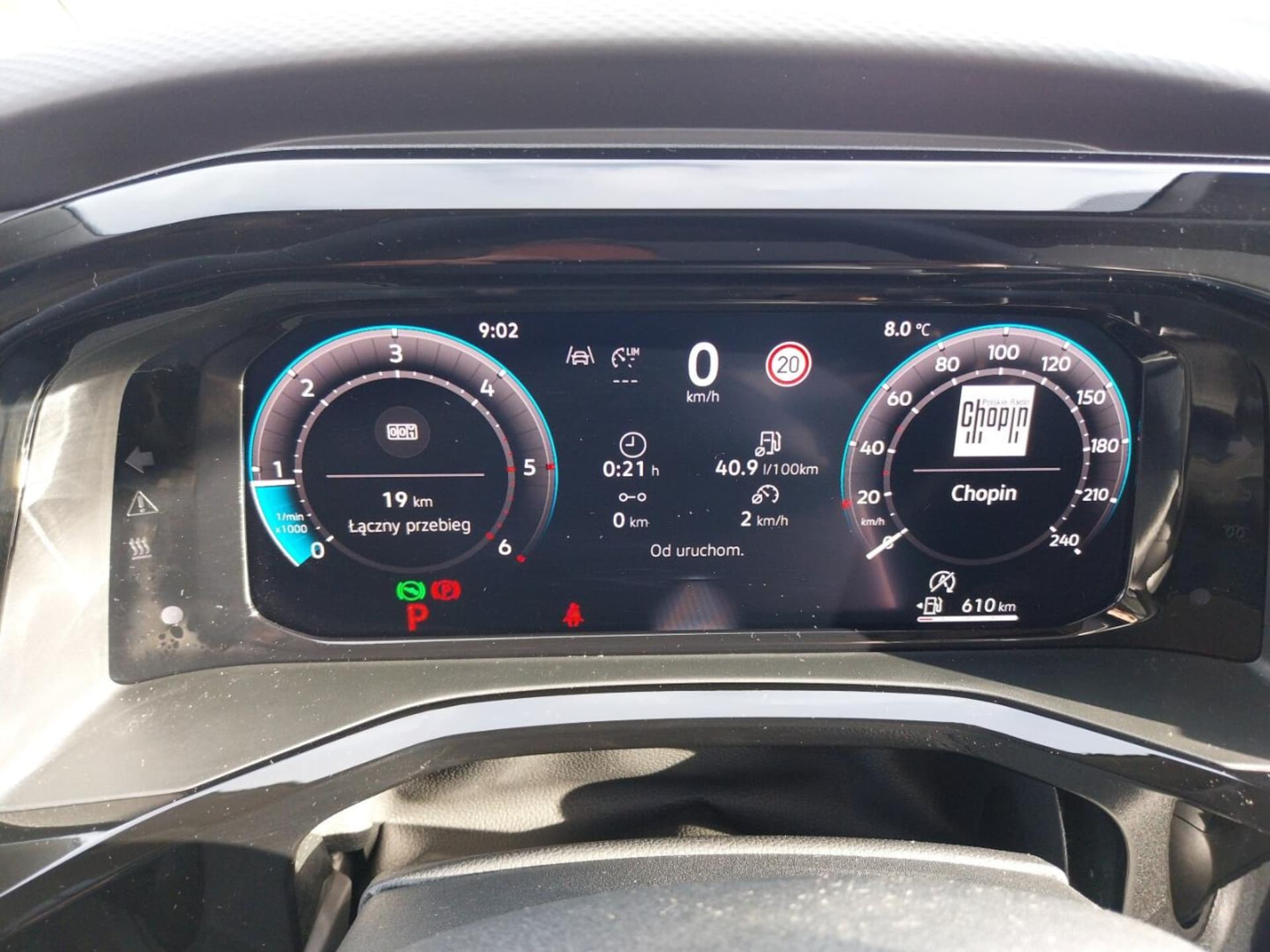 Volkswagen Multivan długi rozstaw osi Life