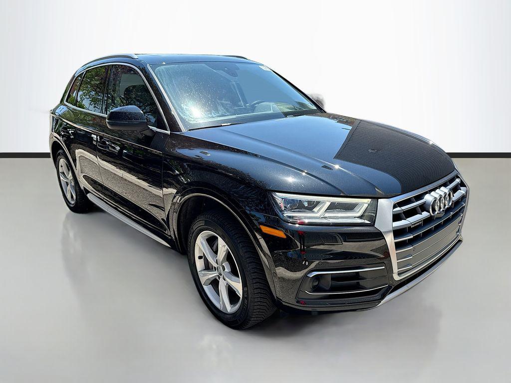 2020 Audi Q5 45 quattro S tronic Prestige's photo