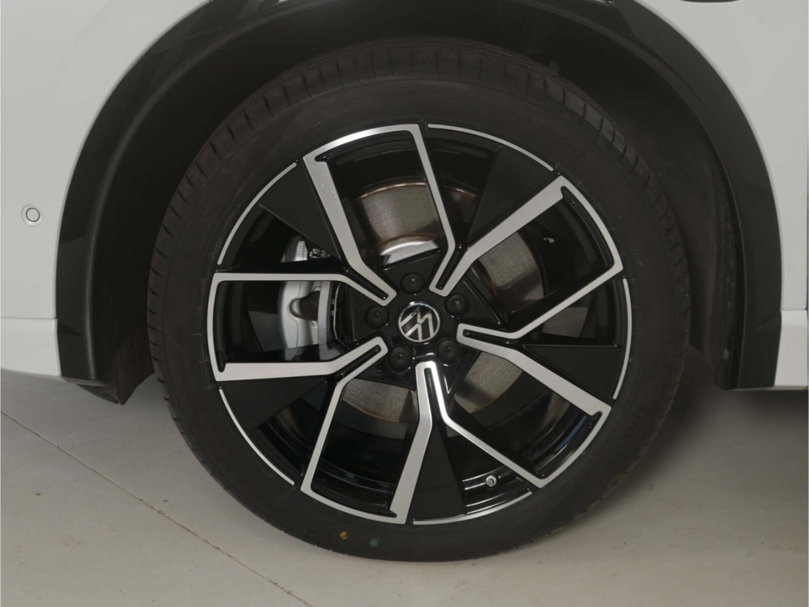 Volkswagen Tiguan – Bild 4