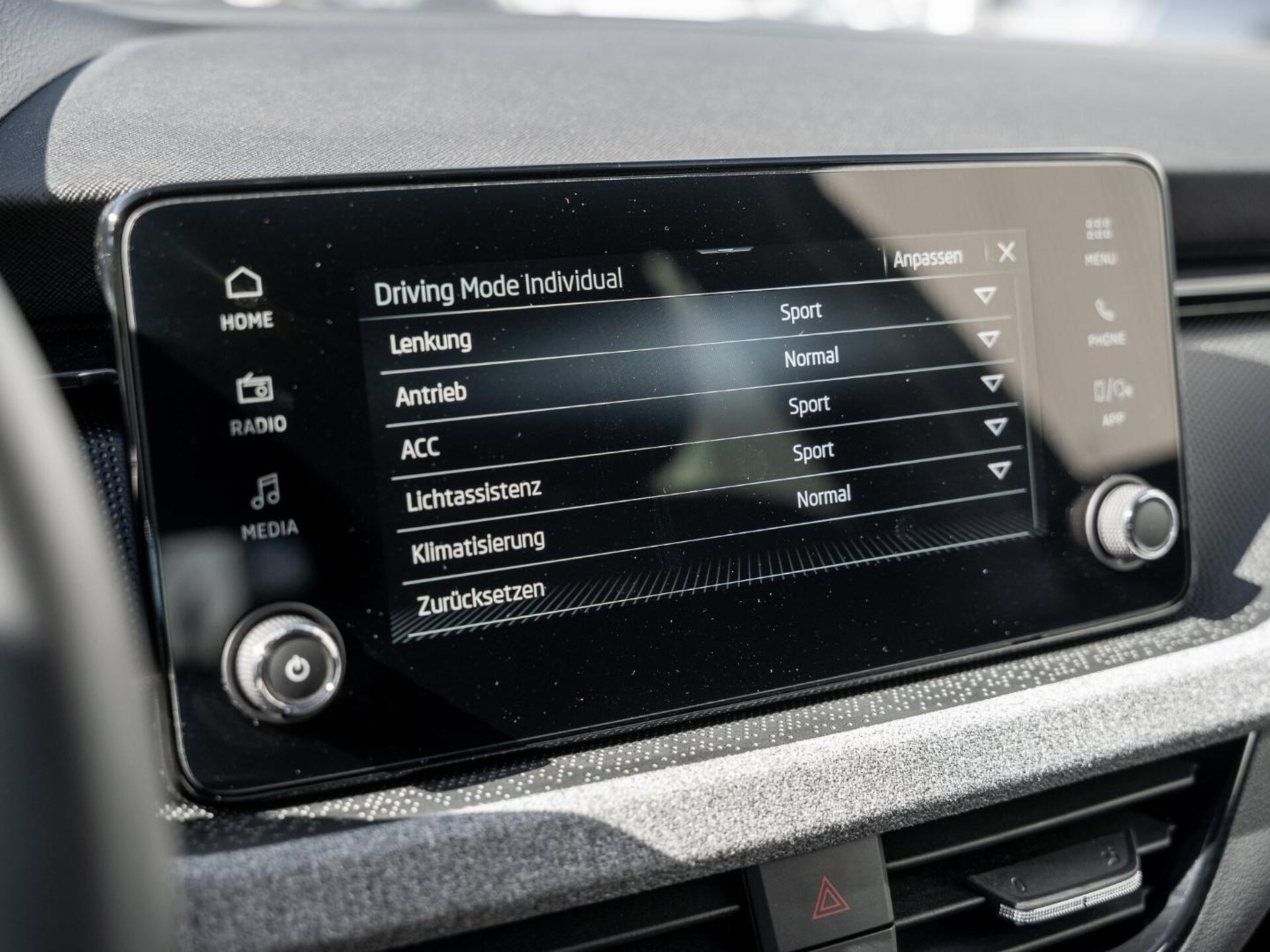 Skoda Scala Tour