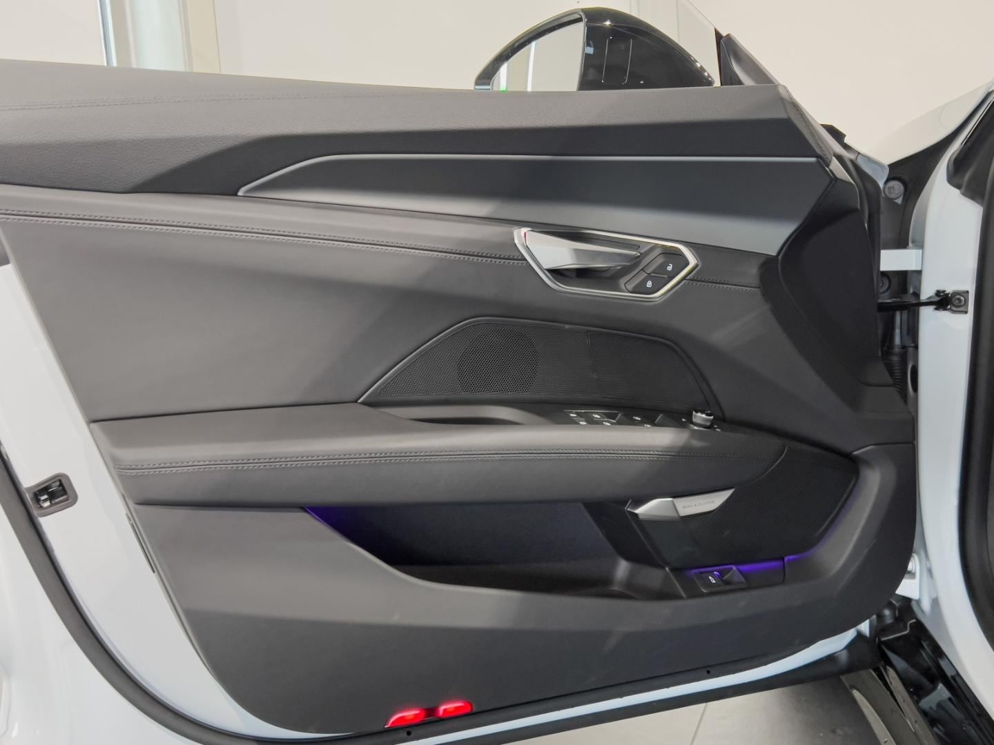 Bild über Audi e-tron GT e-tron quattro - für weitere Informationen kontaktieren Sie den Audi Partner