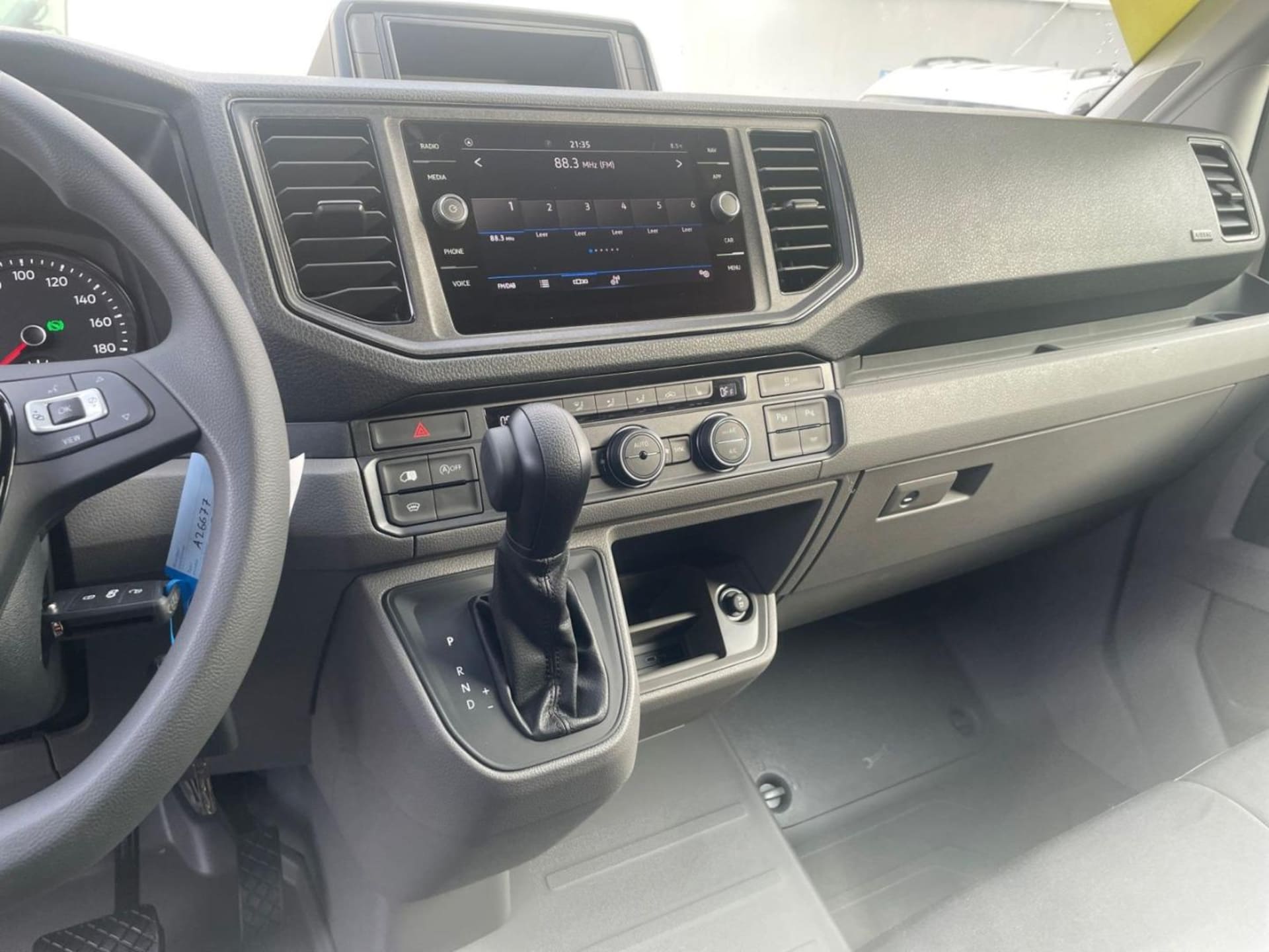 Volkswagen Crafter Kasten mittlerer Radstand
