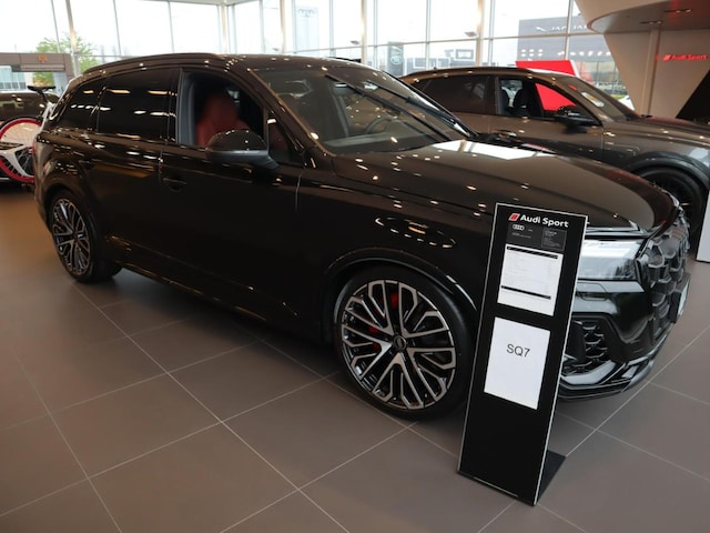 2026 Audi SQ7