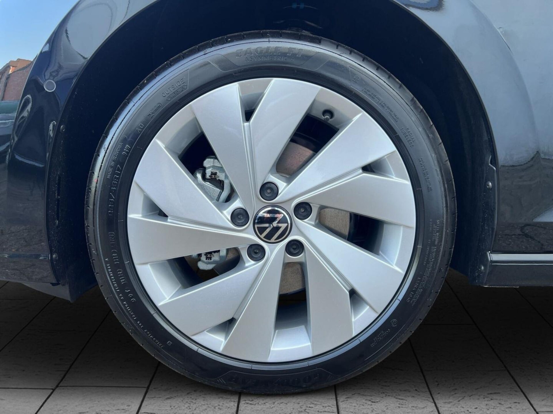 Volkswagen Golf Variant Life