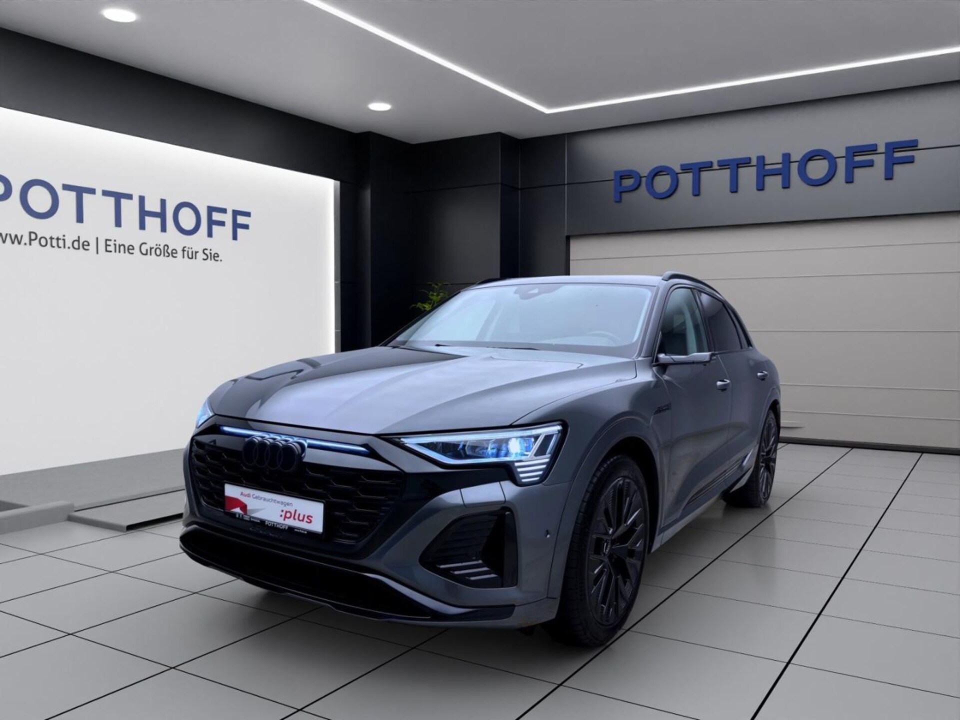 Audi Q8 e-tron S line