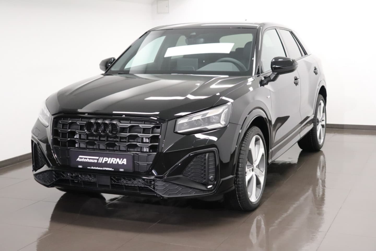 Bild über Audi Q2 S line 35 TFSI S tronic - für weitere Informationen kontaktieren Sie den Audi Partner