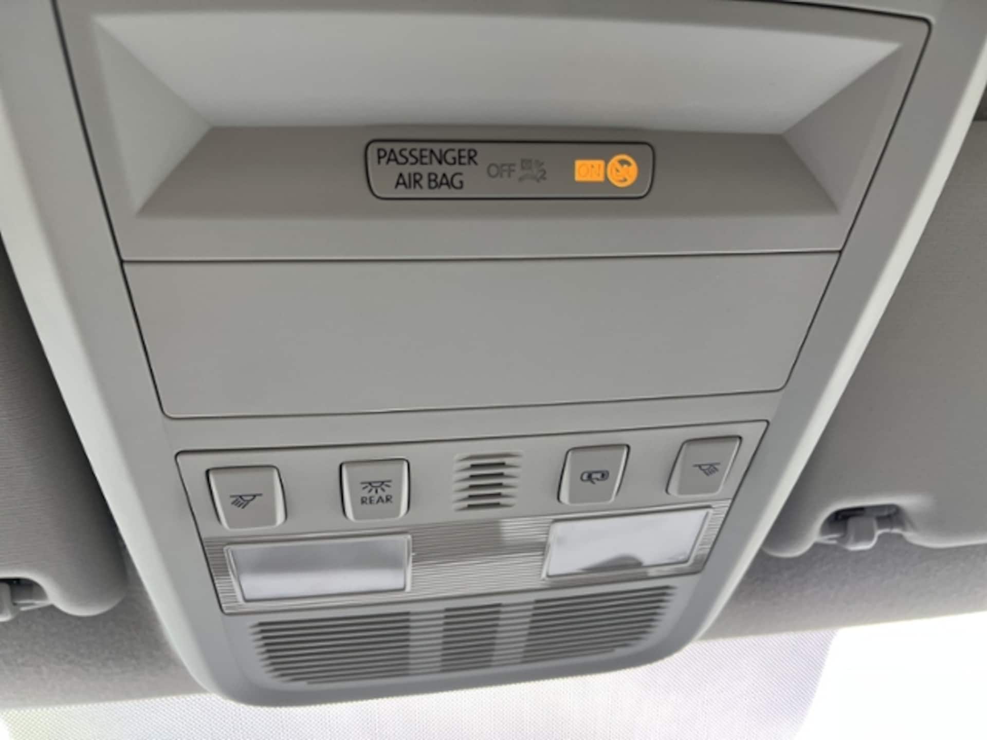 Volkswagen T6.1 Transporter Kombi langer Radstand
