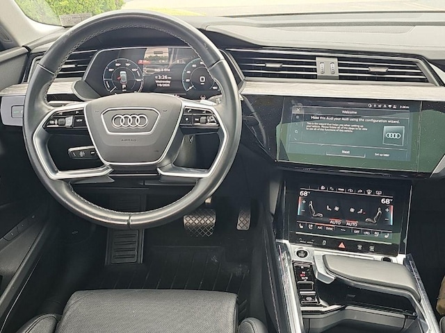 2024 Audi Q8 e-tron