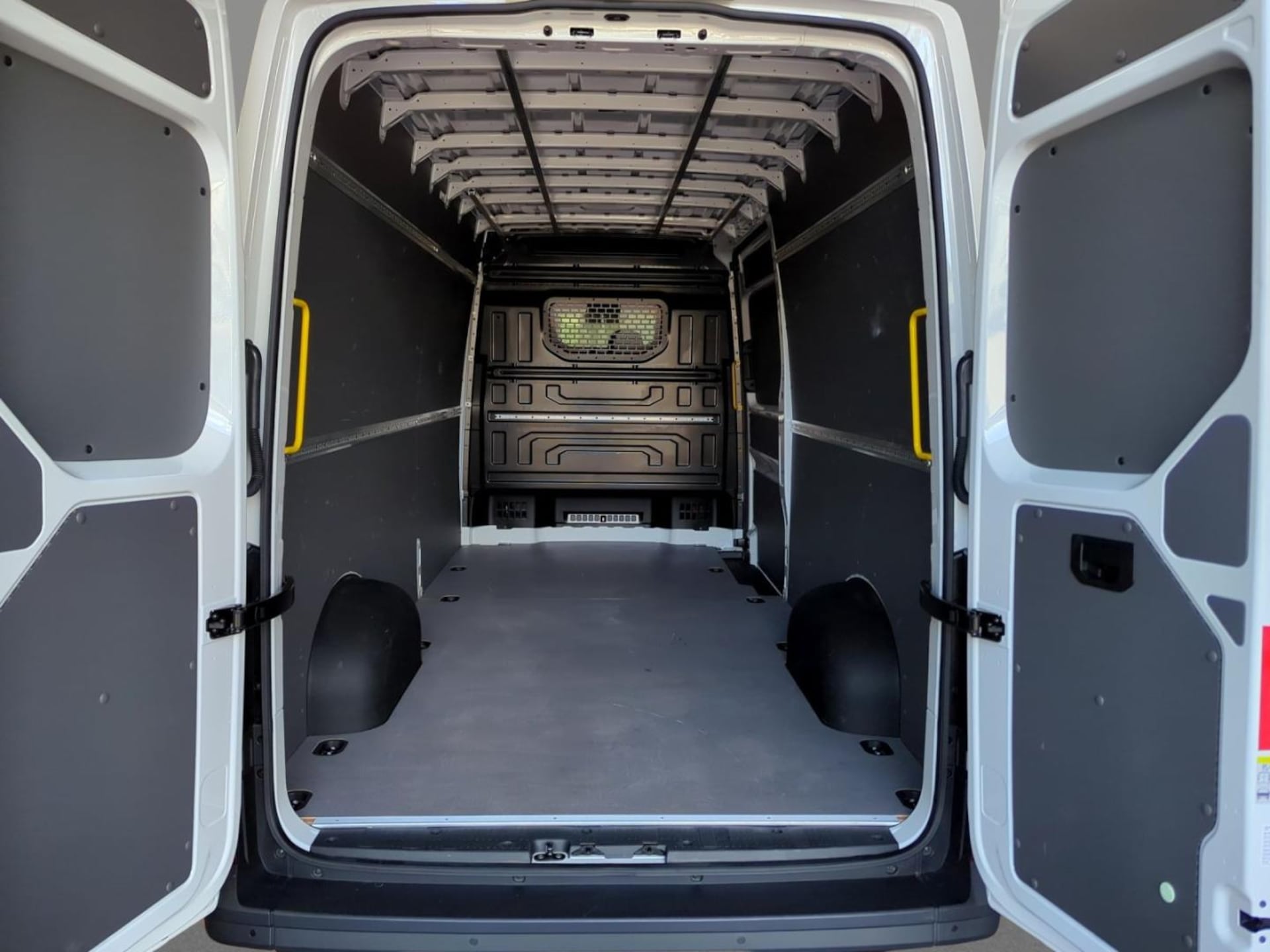 Volkswagen Crafter Kasten langer Radstand