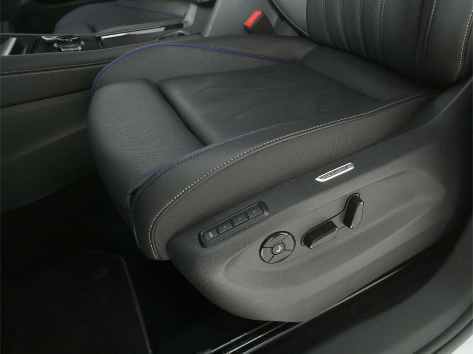 Volkswagen Tiguan – Bild 10