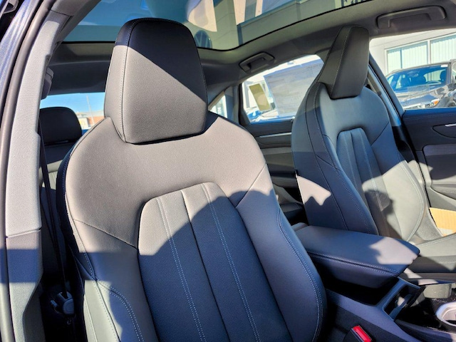 2026 Audi A6 Premium Plus - Photo 17