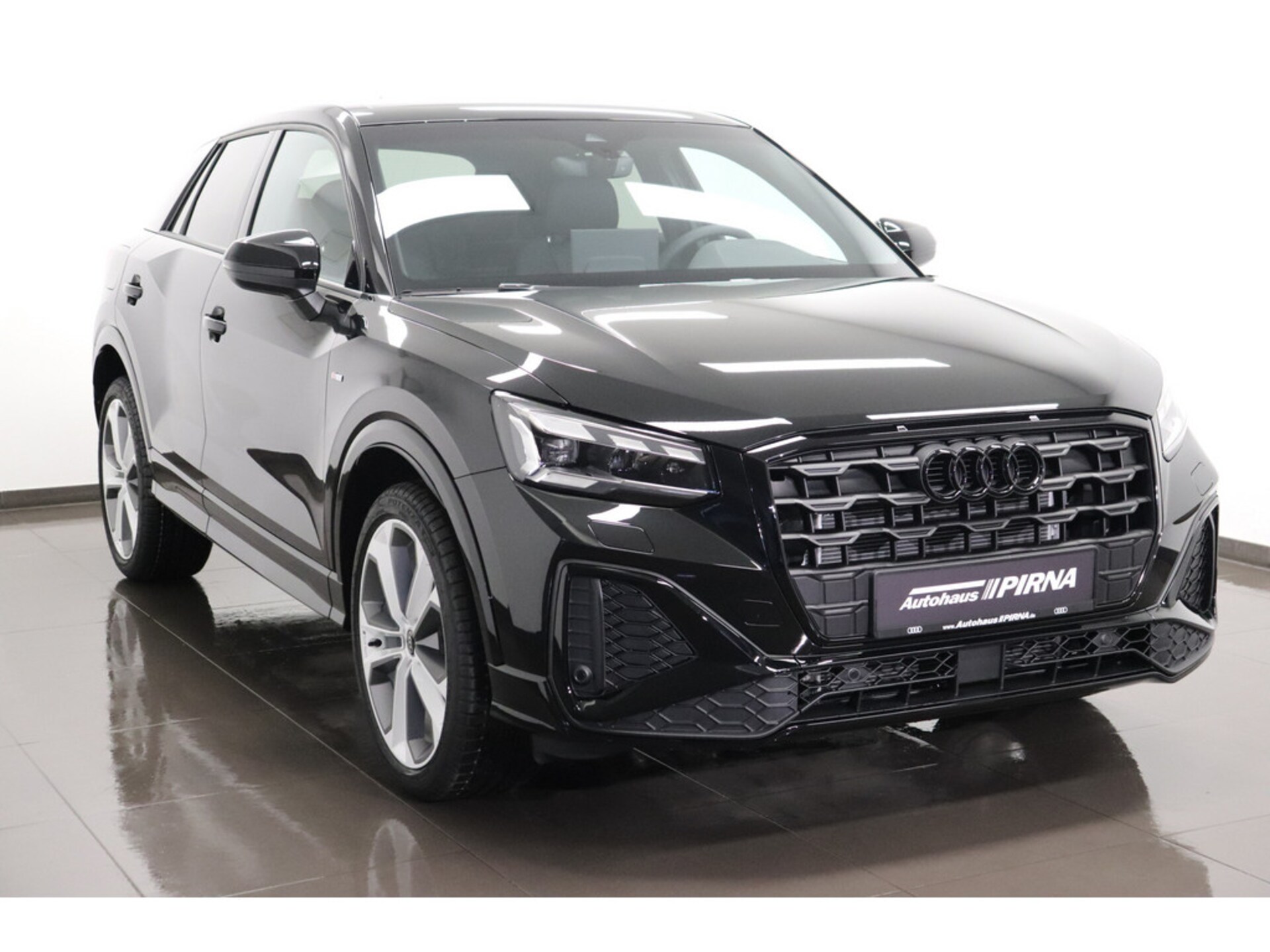 Audi Q2 S line