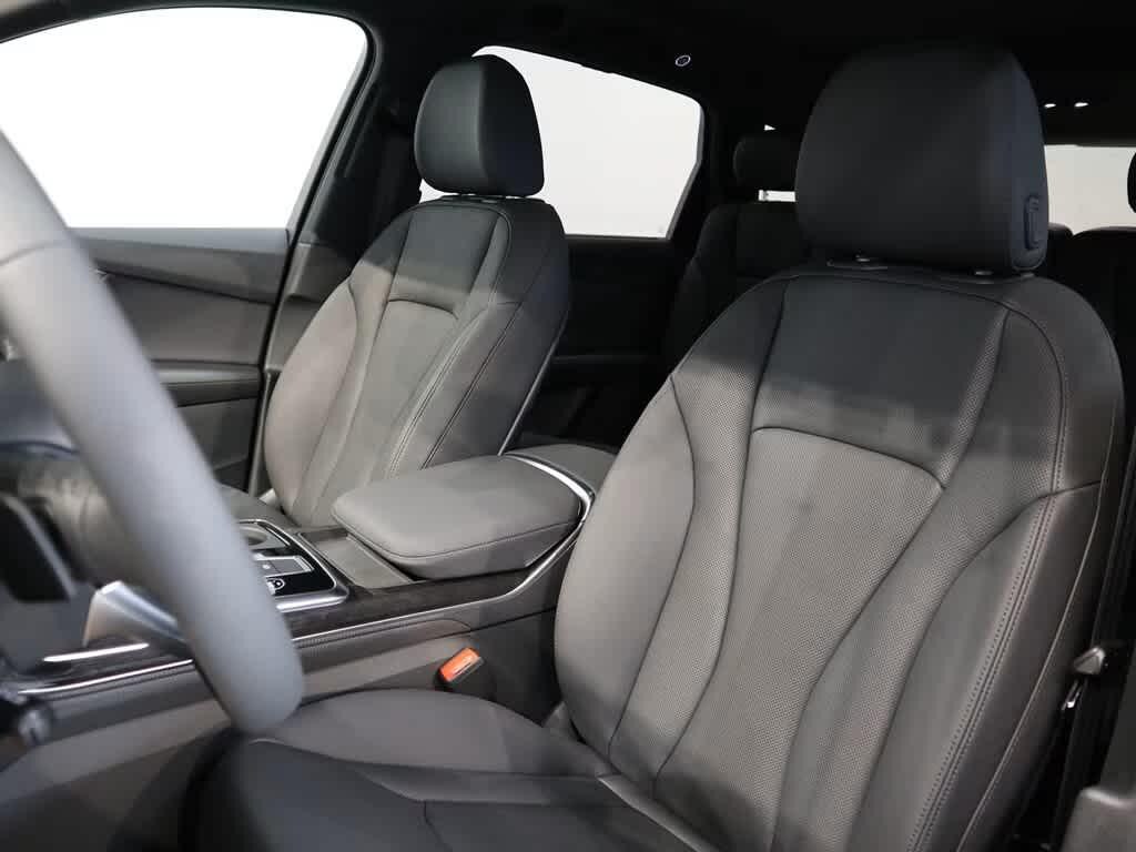 2026 Audi Q7 Premium Plus - Photo 5