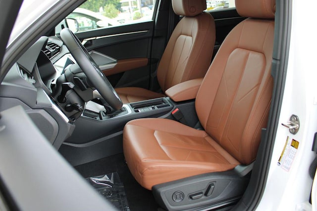 2025 Audi Q3 S Line Premium - Photo 14