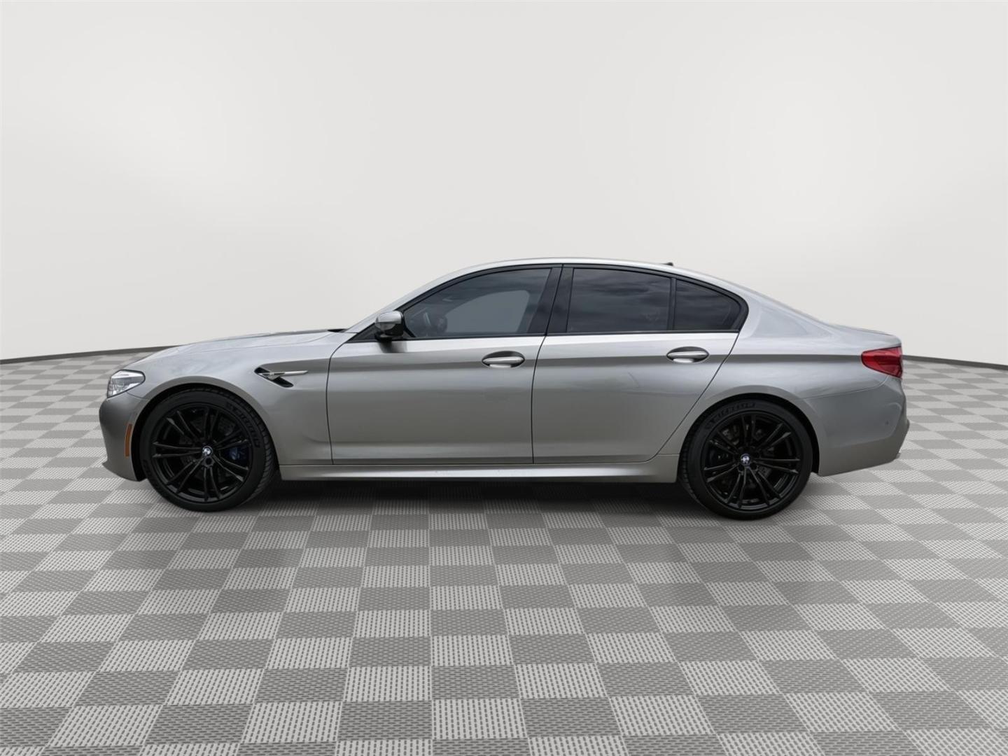 Used 2018 BMW M5 Base with VIN WBSJF0C53JB283521 for sale in Kansas City