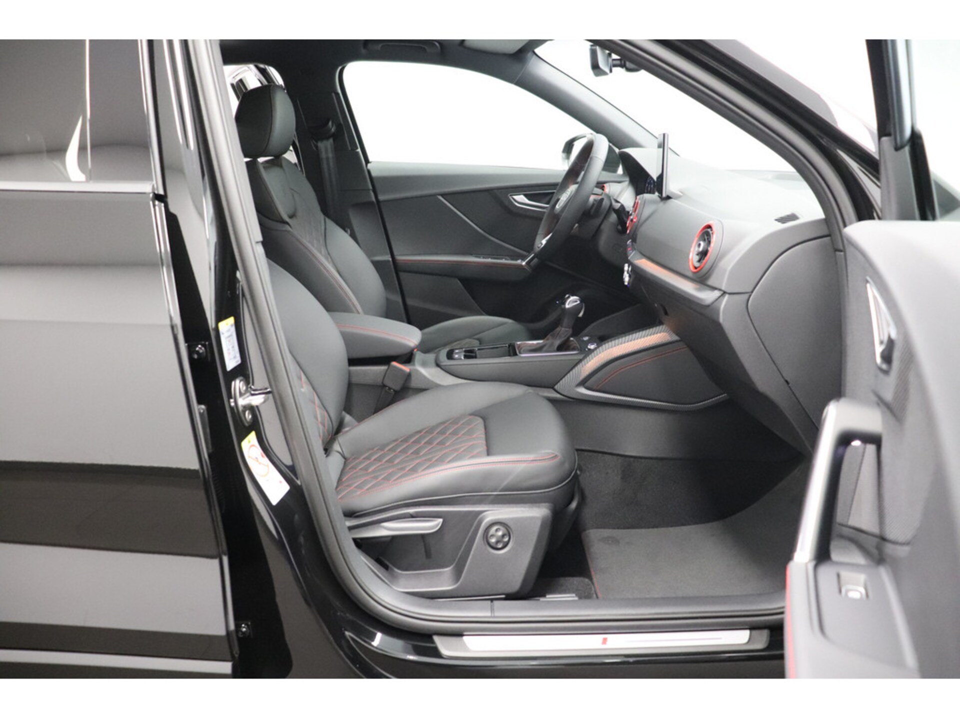 Audi Q2 S line