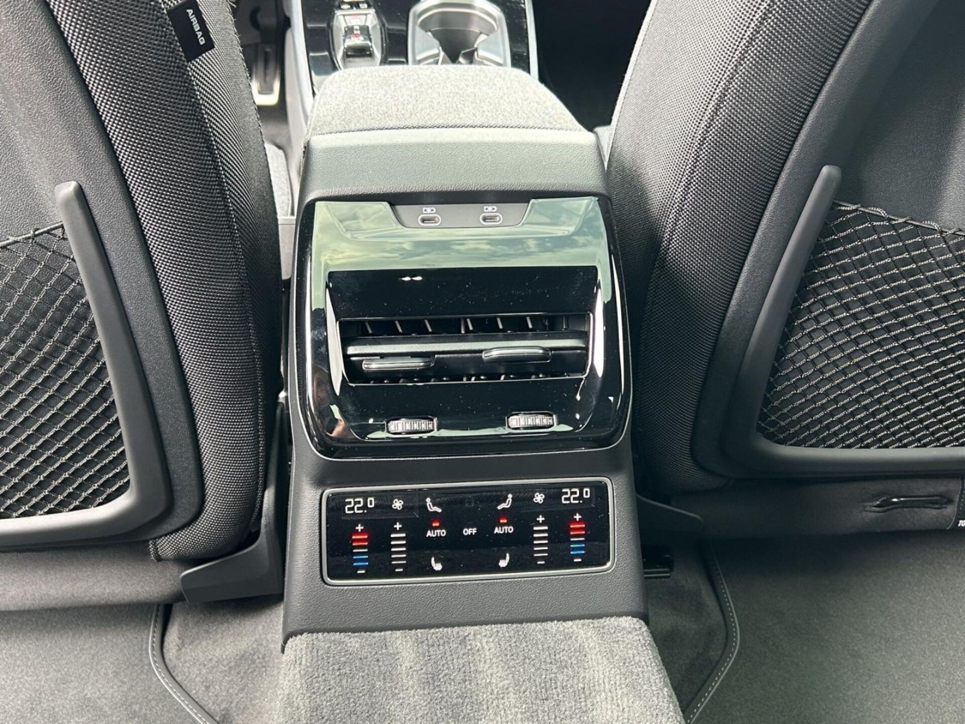 Audi A6 Limousine e-hybrid edition one